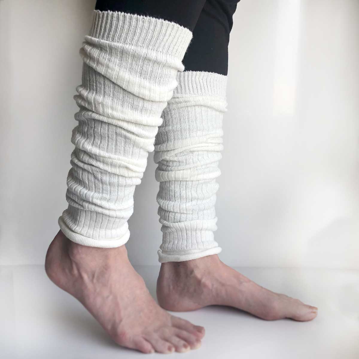 Kremhvite leggvarmere med UGG