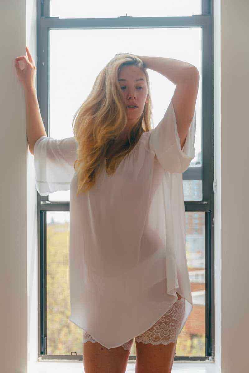 Strømpebånd som hjelper mot gnissing mellom lår